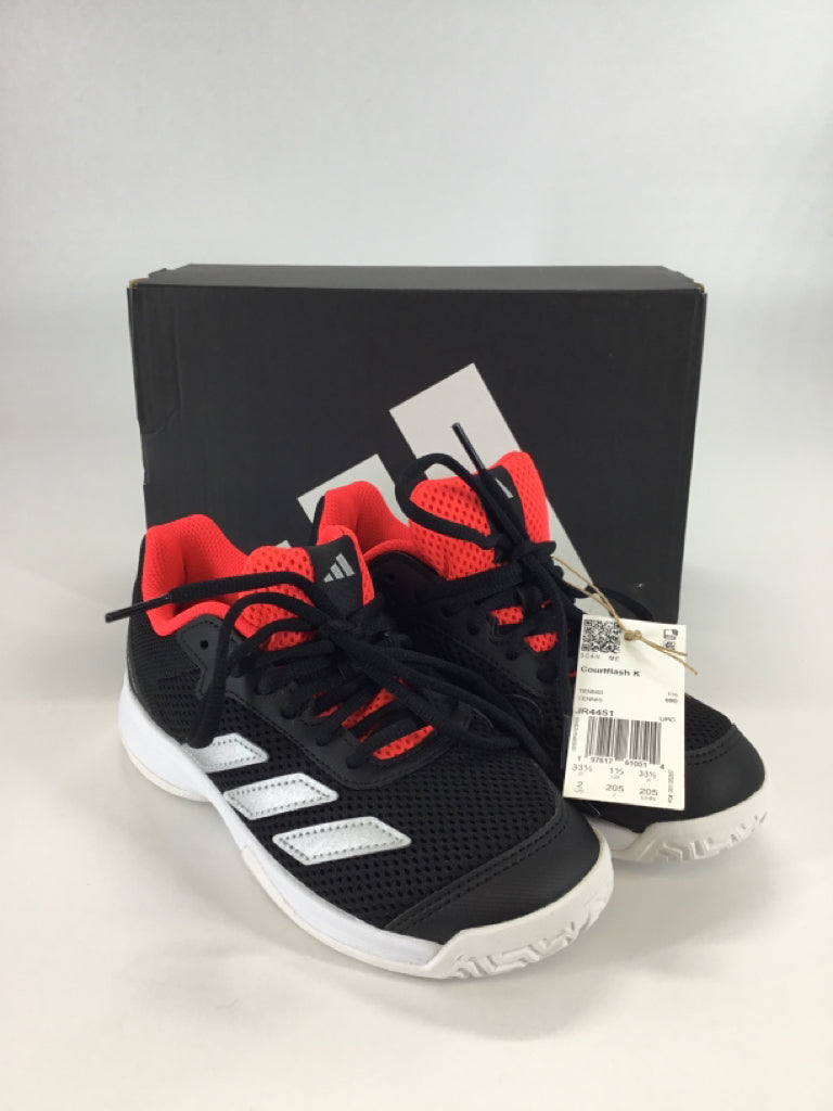 Adidas Child Size 2 Youth Black Sneakers