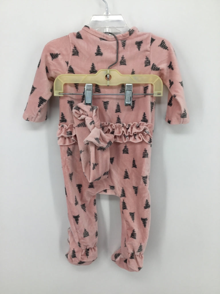 Jessica Simpson Child Size 6-9 Months Pink Outfit