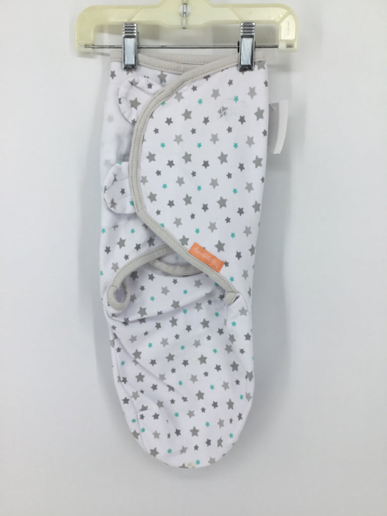 Swaddle Me Child Size S White Print Sleep Sacks & Swaddles