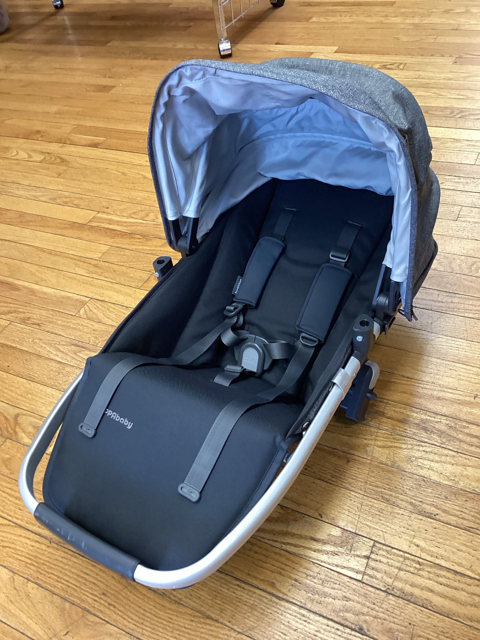 UppaBaby Gray Rumble Seat - 2018  No Adapters or arm bar included