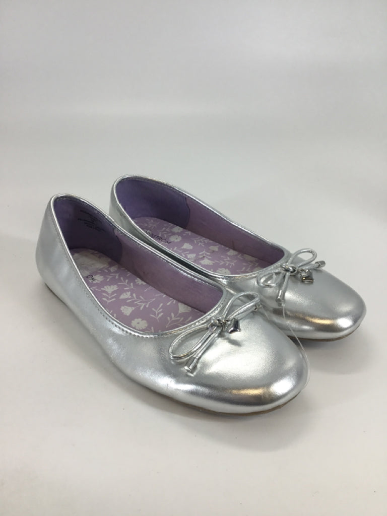 Nordstrom Child Size 5 Youth Silver Dress Shoes