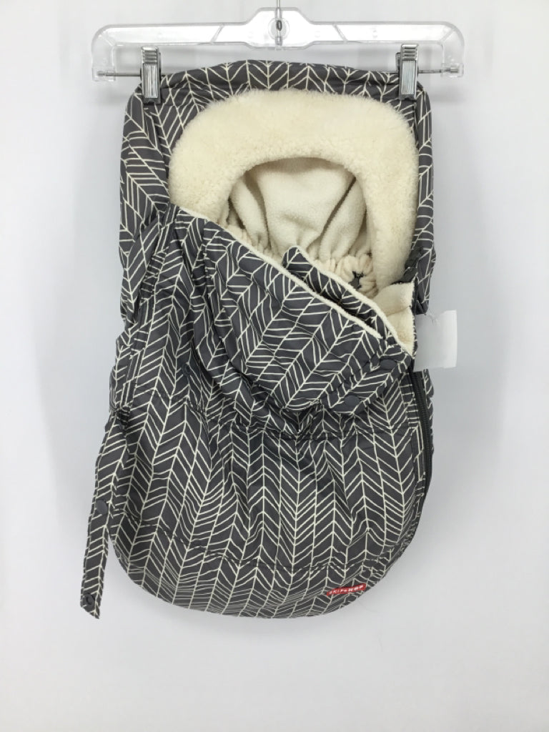 Skip Hop Gray Car Seat Cover