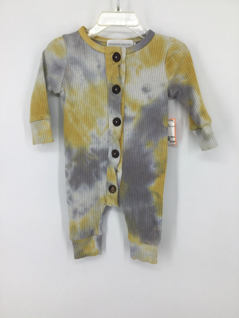 Enchanted Beauties Child Size 6-12 Months Gray Tye Dye Outfit - boys
