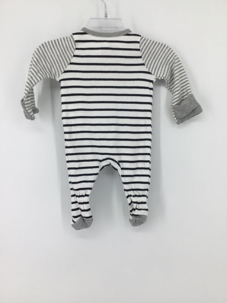 cloud island Child Size Newborn Black Sleepers