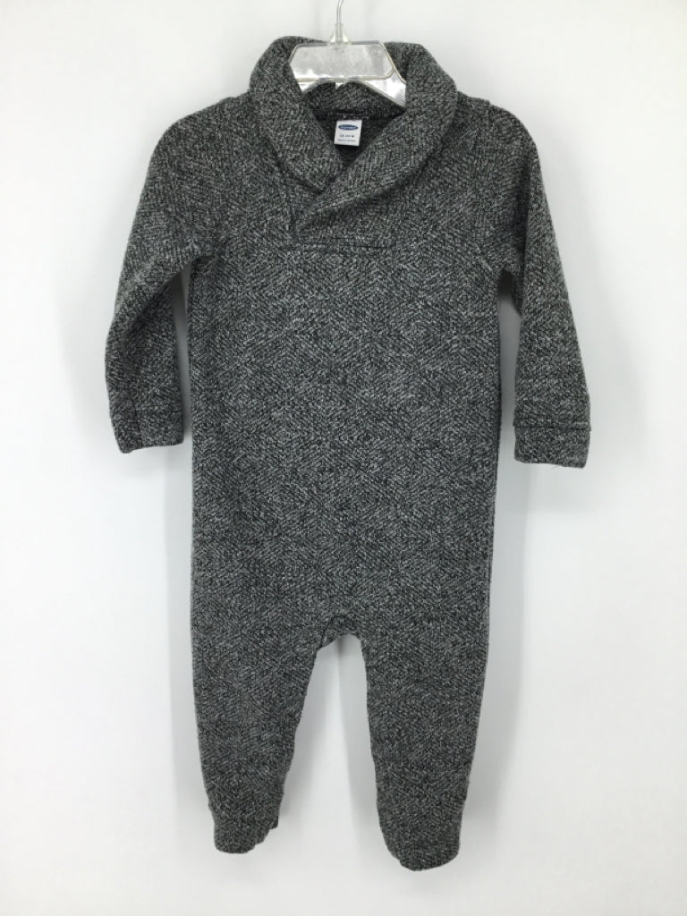 Old Navy Child Size 18-24 Months Black Marbled Outfit - boys