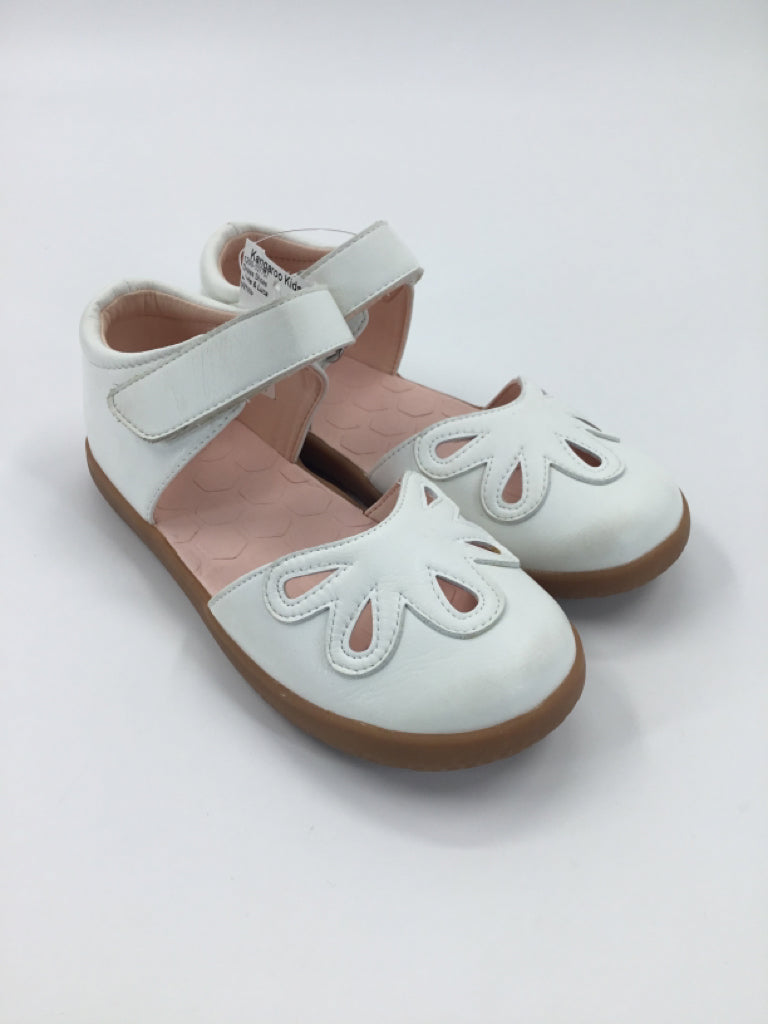 Livie & Luca Child Size 1 Youth White Dress Shoes