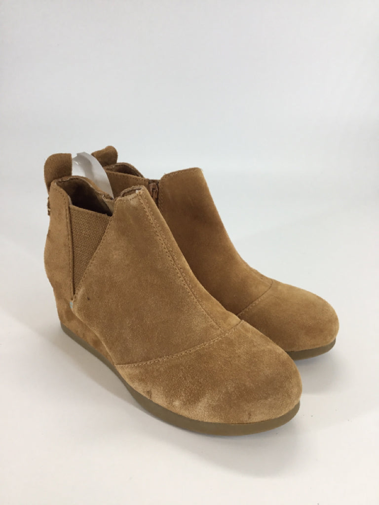 Toms Child Size 1 Youth Brown Boots