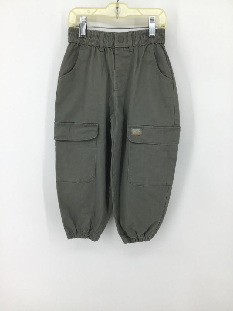 Zara Child Size 5 Green Solid Pants - boys